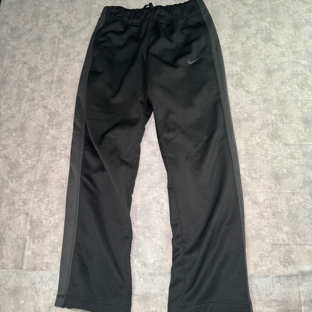 Nike Therma-FIT Mens Medium Black Grey Stripe Fleece Lined Track Pants Joggers